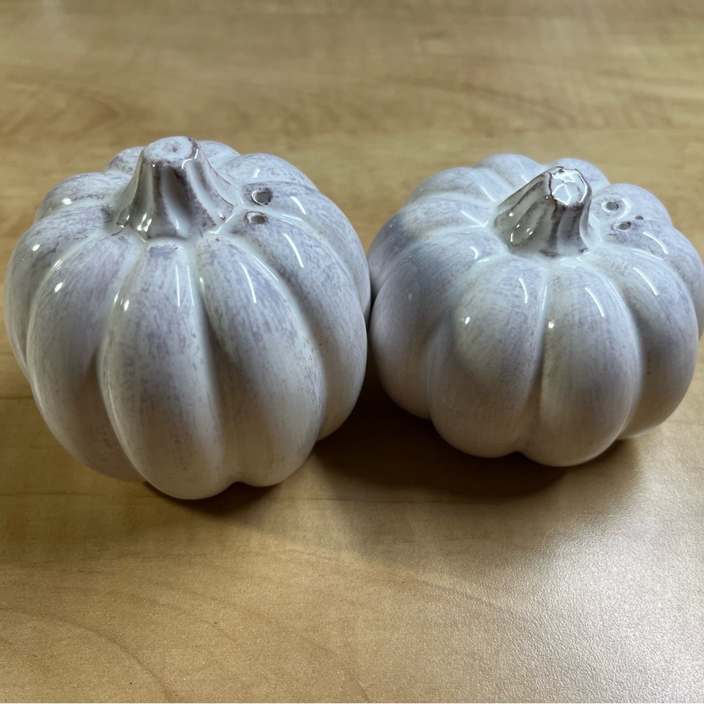 Ceramic pumpkin salt and pepper shakers